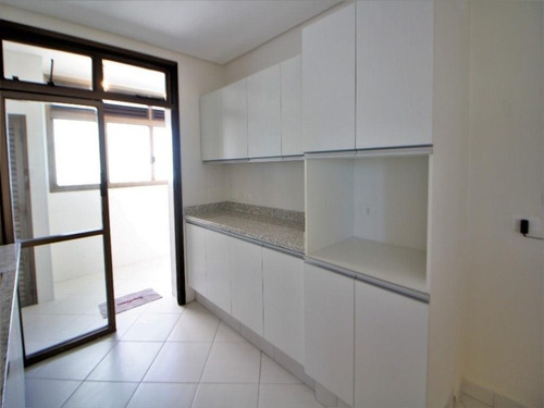 Imagem 23 de 30 de Guarujá Pitangueiras - 500m² De Área Útil - Permuta 50% Em Imoveis - Reformada - 4 Dormitórios - 3 Vagas - Frente Para O Mar - Lazer Privativo - Ap05130 - 34708282