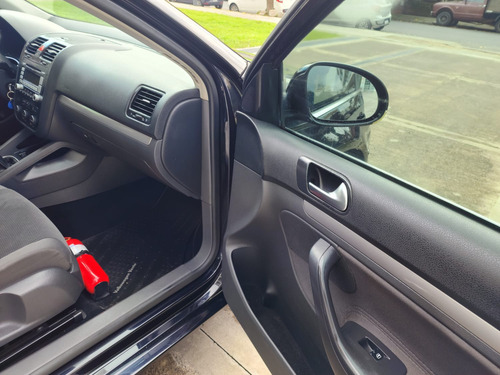 Volkswagen Vento 2.5 Advance 170cv