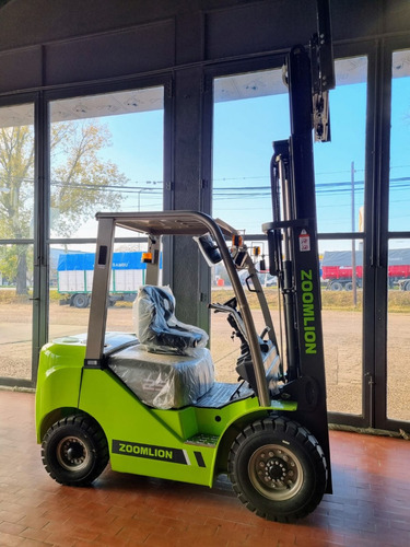 Autoelevador Zoomlion Fd25 Triple Torre - Bremotors