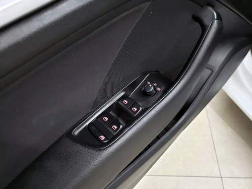 Imagem 9 de 16 de Audi A3 Sedan 1.4 Tfsi Ambiente Flex 2015 2016 2017