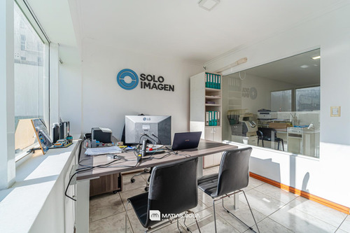 Venta - Oficina En Zona Centro