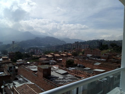 Imagen 12 de 20 de Venta De Apartamento En La Estrella A Cinco Calles Del Parque Principal