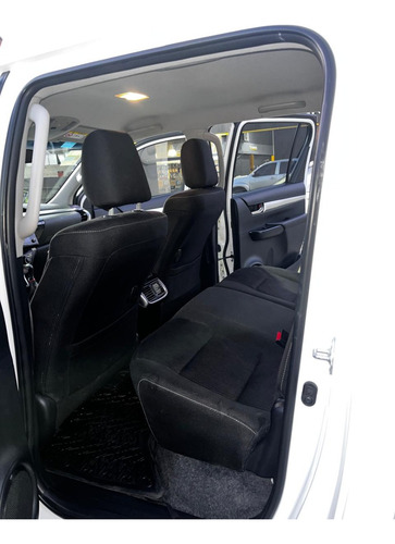 Toyota Hilux Pick-Up 2.8 Cd Srv 177cv 4x2