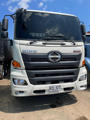 Hino 500 Modelo 2023