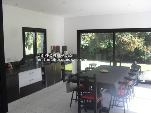 467 E/ 142 Y 143: Casa En Country Grand Bell