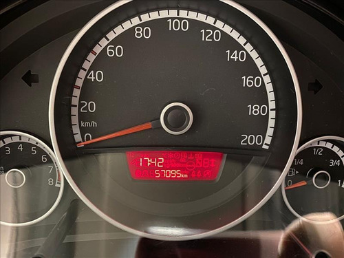 Imagem 8 de 10 de Volkswagen Up 1.0 Mpi Move Up 12v Flex 4p Manual