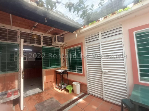 Imagen 28 de 30 de Casa En Venta En Villas De Yara Vía Yaritagua La Ensenada 0-4-2-4-5-9-3-7-5-4-2/ Rent-a-house Vende, Código De Referencia: 22-24112