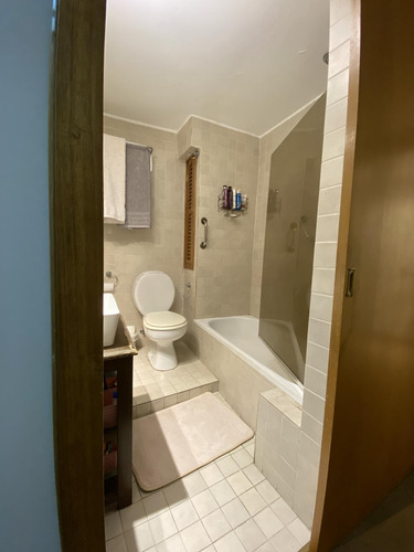 Piso En Venta Republica Arabe Siria Palermo , 3 Cuartos, Al Frente.