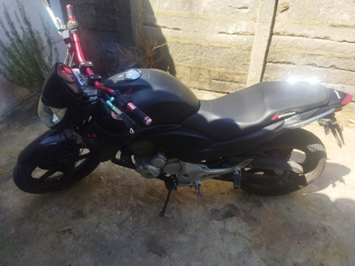 Imagem 1 de 1 de Honda Cb 300