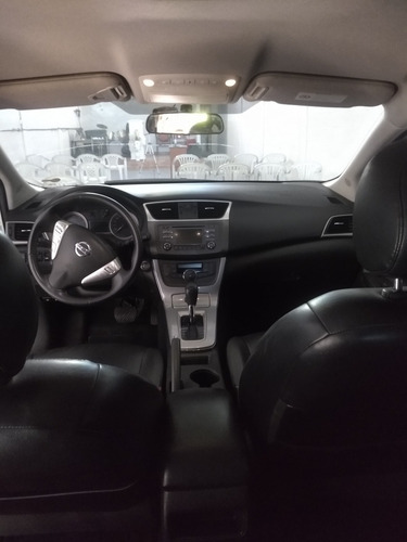 Imagem 2 de 2 de Nissan Sentra 2014 2.0 Sv Flex Aut. 4p