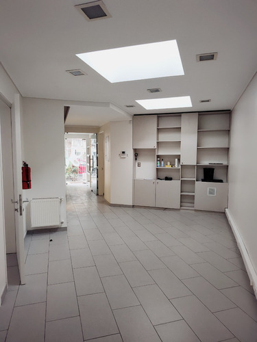 Amplio Moderno Local Comercial En Arriendo Con Opc De Compra