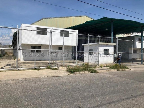 Galpón En Alquiler Zona Industrial 3 Barquisimeto Con Un Metraje 1200 Mts2