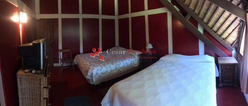 Casa Exclusiva En La Zona Del Golf.- Ref: 1540