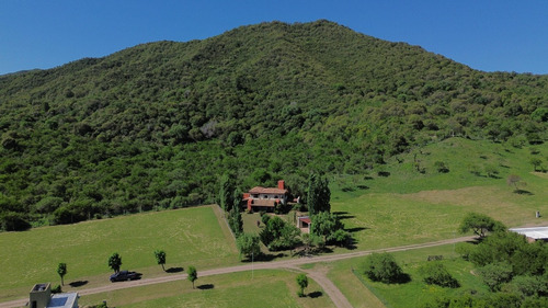 Casa En Venta Country Los Milagros ,santa Rosa De Calamuchita , Cordoba.