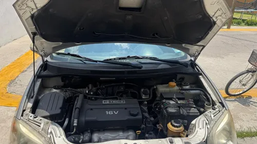 Chevrolet Aveo 1.6 F Abs Ee Ba Mp3 R-15 At