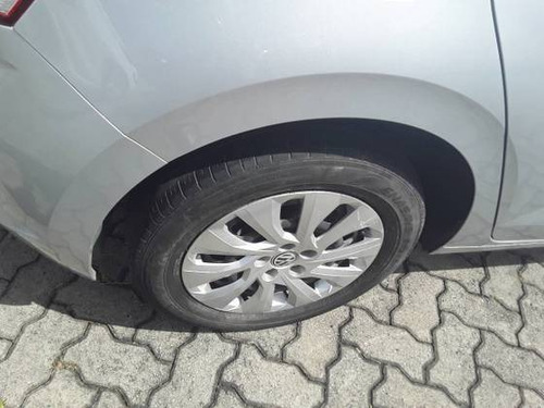 Imagem 10 de 15 de Volkswagen Polo 1.0 Mpi Total Flex Manual