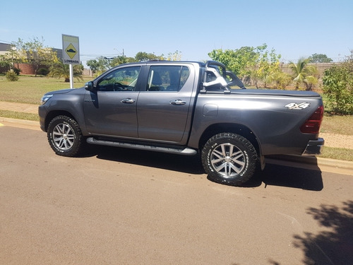 Toyota Hilux 2.8 Tdi Srx Cab. Dupla 4x4 Aut. 4p 2017