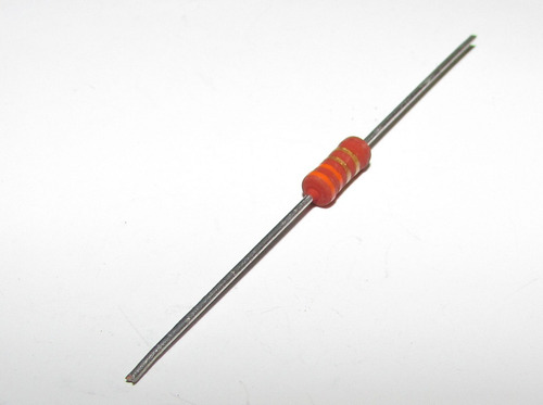 100x 105546 - Resistor 2w 3.3 Ohms Carvão