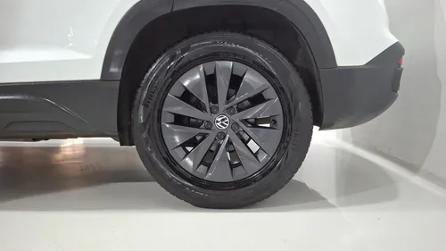 Volkswagen Taos 1.4 TSI TRENDLINE AUTO