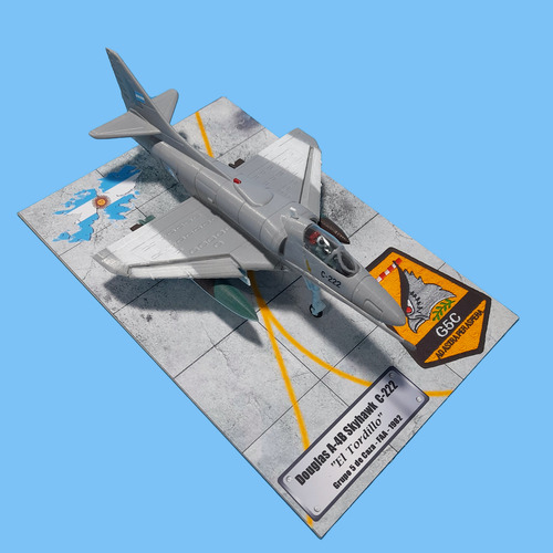 Maqueta Avión A Escala 1/48 A-4b Tordillo Argentino Malvinas