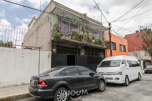 Imagen 2 de 20 de Casa En Tlazintla, Iztacalco Con 2 Recámaras, 150 M², Id: 40908