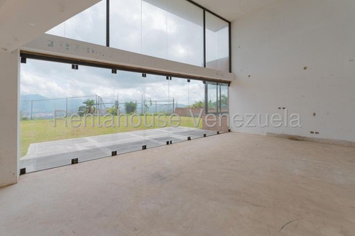 Casa En Venta En La Hatillana, El Hatillo.