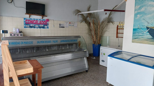 Imagen 4 de 8 de Vendo Fondo De Comercio, Pescaderia Y Polleria