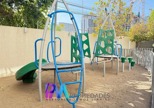 Departamento En Venta De 2 Dorm. En La Reina