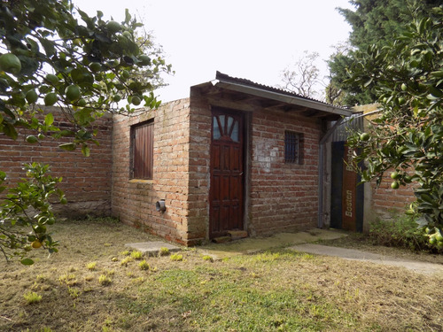 Casa Quinta, De 4 Hectareas Con 2 Viviendas Con Cochera, Deposito, Parque Y Parrilla