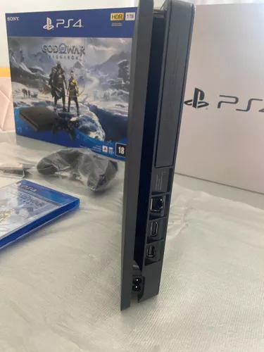 Console Sony PS4 + Jogo God of War Ragnarök, 1TB, Preto - CUH-2214B