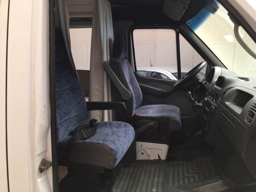 Imagen 8 de 16 de Mercedes-benz Sprinter 2010 2.1 413 Minibus 19+1 (gb1k6)