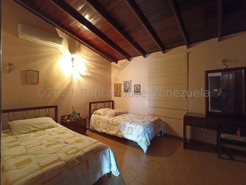 Imagen 11 de 14 de Acogedora Casa En Venta El Castaño 22-3410 Dc