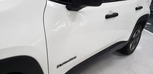 Imagen 9 de 23 de Jeep Renegade Sport Manual Romera Hnos Balcarce