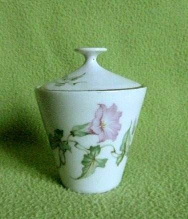 Antiguo Azucarero Aleman, Fina Porcelana