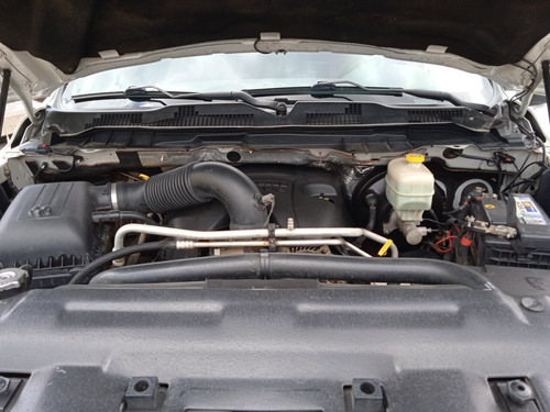 Imagen 16 de 17 de Dodge Ram 2500