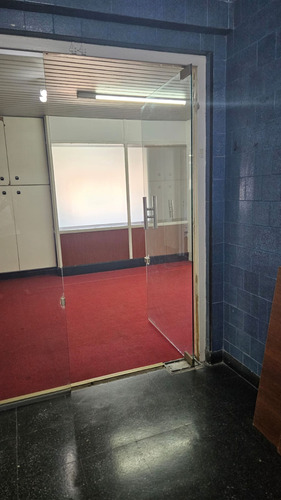 Venta Oficina 5 Desp , Av. Belgrano 400 Monserrat