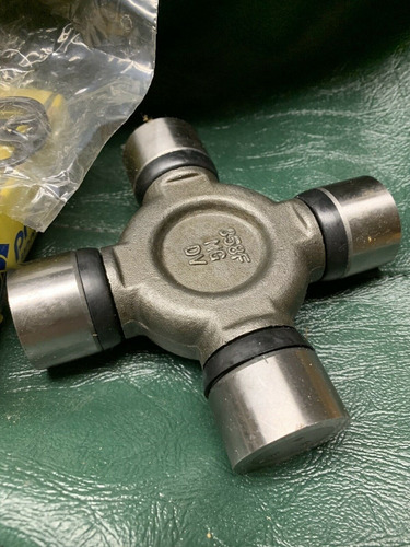Cruceta Chevrolet Kodiak C4500 C5500 2003-2009