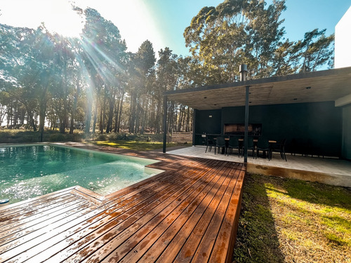 Casa Con Piscina 6 Habitaciones, 15 Personas, Mesa De Pool. Deportiva Barrio Costa Esmeralda