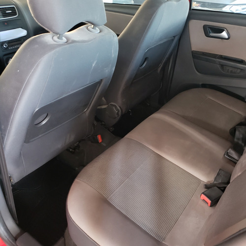 Volkswagen Suran 1.6 Imotion Trendline 11b