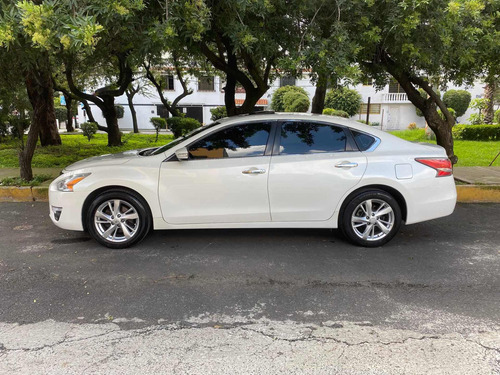 Imagen 3 de 13 de Nissan Altima 2.5 Advance Navi Cvt 2016
