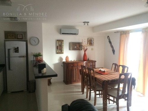Departamento - Aidy Grill, Unidad De 1 Dormitorio Y Medio, Baño, Cocina Americana, Etc.