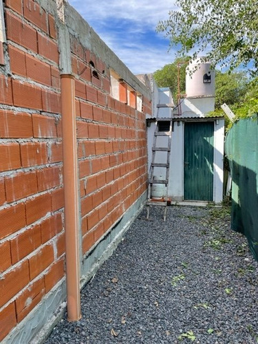 Imagen 8 de 24 de Casa Quinta En Barrio El Rodeo - Permuta Por Depto. En La Plata