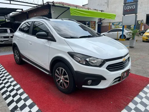 Chevrolet Onix Activ 1.4 Mt