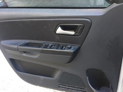 Volkswagen Fox 1.6 Trendline 2016