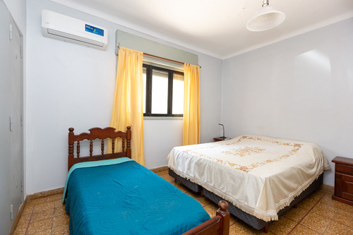 Venta Casa Quinta Con Salón De Eventos En Gral Rodriguez