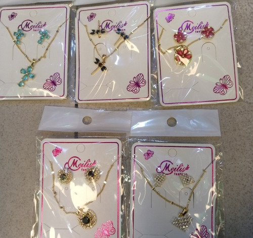Juego De Collar Con Zarcillos Para Dama De Lujo / Collares