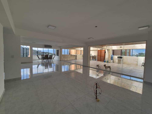 Apartamento Penthouse En Los Naranjos Del Cafetal