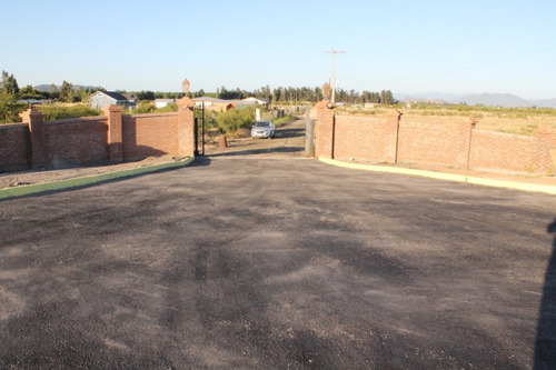 Venta De Parcela De 5.600 M² Totalmente Plano En Peralillo
