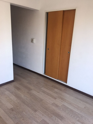 Imagen 10 de 12 de Departamento Venta Lanus Oeste