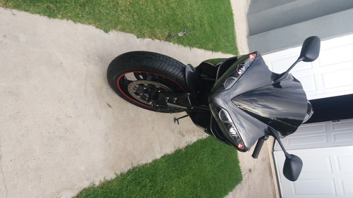 Imagen 15 de 15 de Yamaha R1
